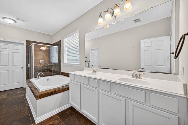 30 Whetstone Ridge Way, The Woodlands, TX 77382