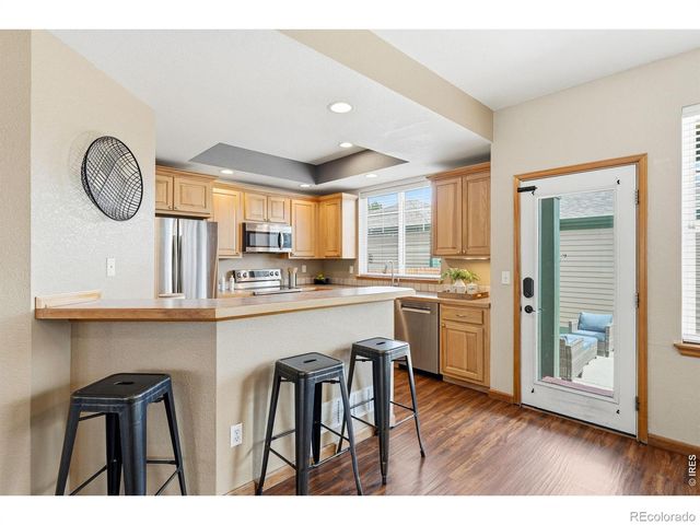 232 River View Court, Longmont, CO 80501