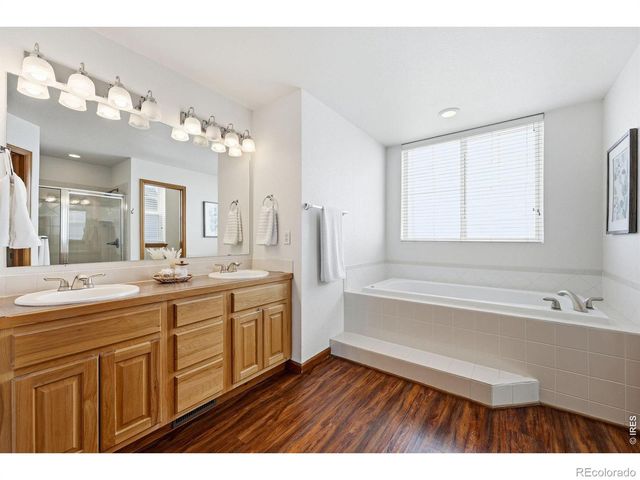 232 River View Court, Longmont, CO 80501