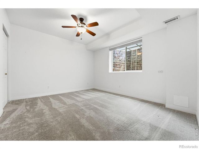 232 River View Court, Longmont, CO 80501