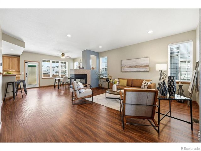 232 River View Court, Longmont, CO 80501