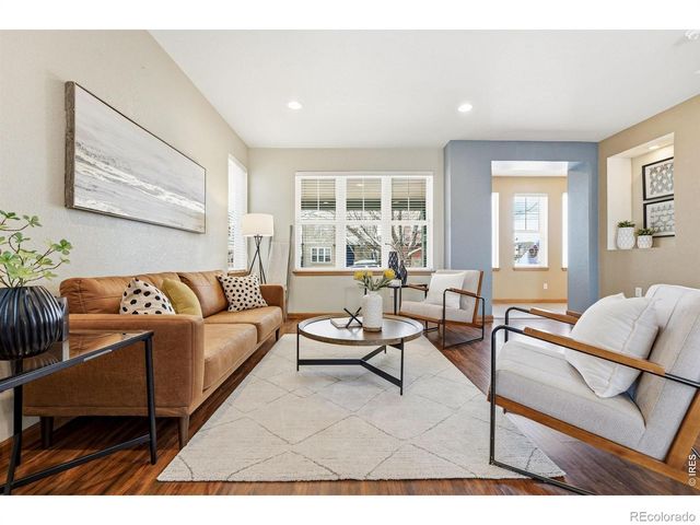 232 River View Court, Longmont, CO 80501