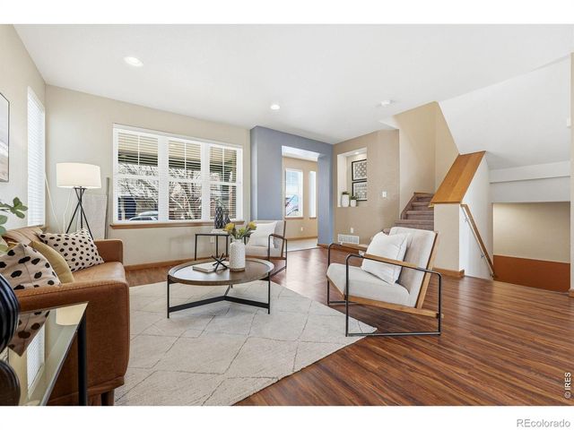 232 River View Court, Longmont, CO 80501