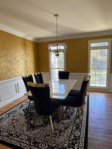 110 Emerald Lake Drive, Fayetteville, GA 30215