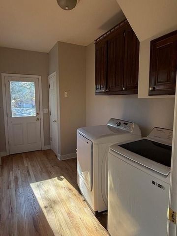 110 Emerald Lake Drive, Fayetteville, GA 30215