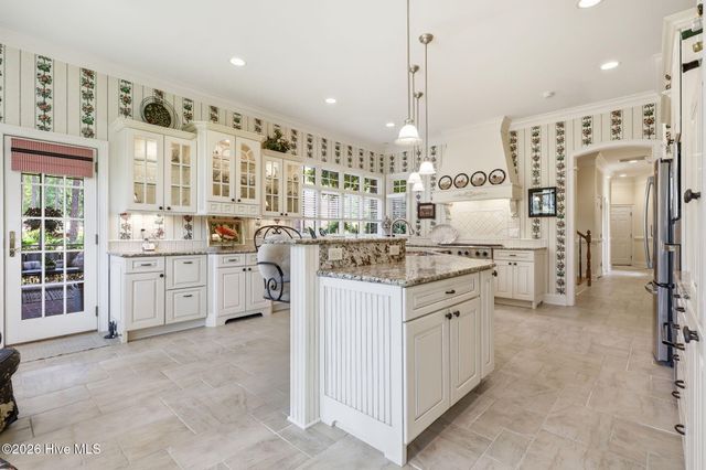 6 Augusta Drive, Southern Pines, NC 28387