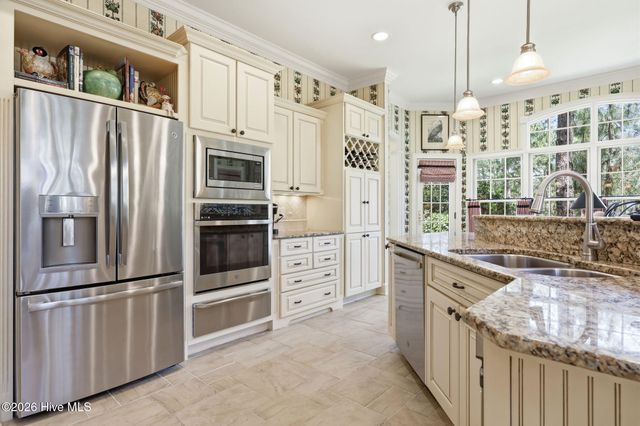 6 Augusta Drive, Southern Pines, NC 28387