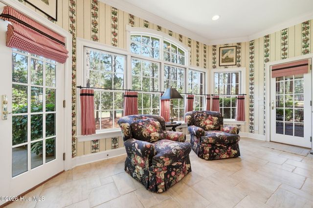 6 Augusta Drive, Southern Pines, NC 28387