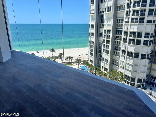 4041 Gulf Shore Blvd 1103, Naples, FL 34103