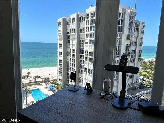 4041 Gulf Shore Blvd 1103, Naples, FL 34103