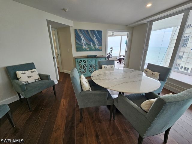 4041 Gulf Shore Blvd 1103, Naples, FL 34103