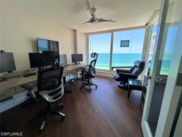 4041 Gulf Shore Blvd 1103, Naples, FL 34103