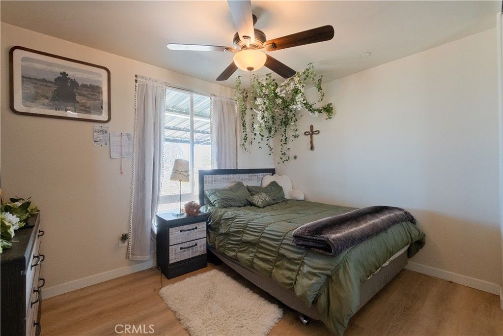 Image 15 of property listing at 40004 171st E, Palmdale, CA 93591