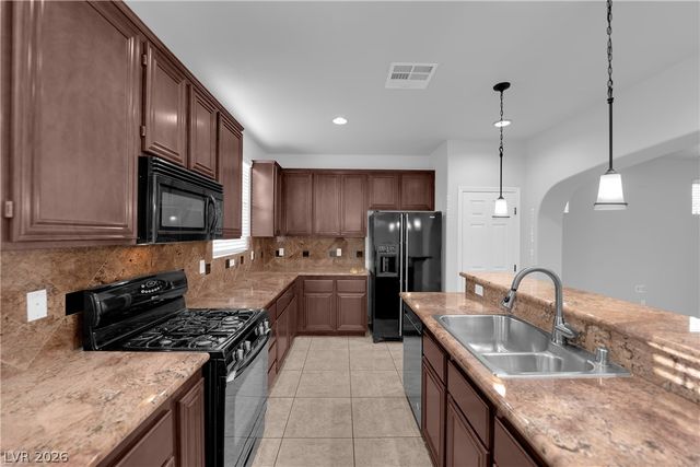 10503 Bella Camrosa Drive, Las Vegas, NV 89141