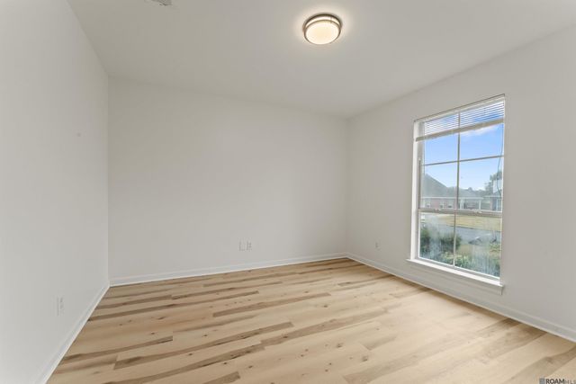 18516 Lakefield Ave, Baton Rouge, LA 70817