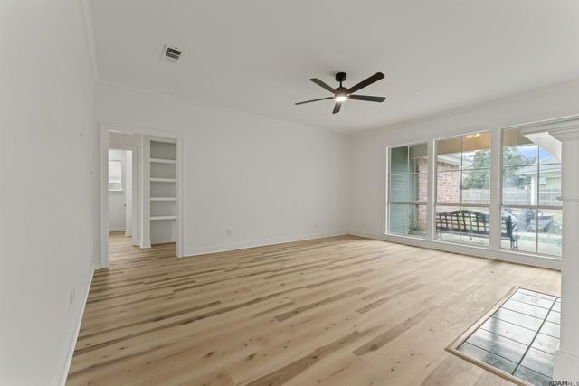 18516 Lakefield Ave, Baton Rouge, LA 70817