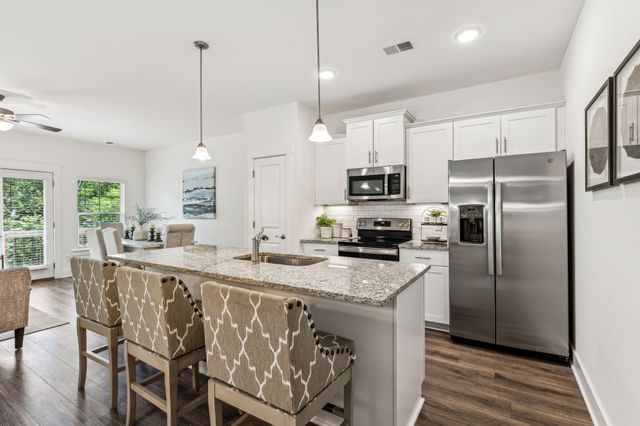 7114 Gracious Dr, Franklin, TN 37064
