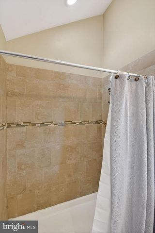 95 SAVANNAH RD, Manchester Township, NJ 08759