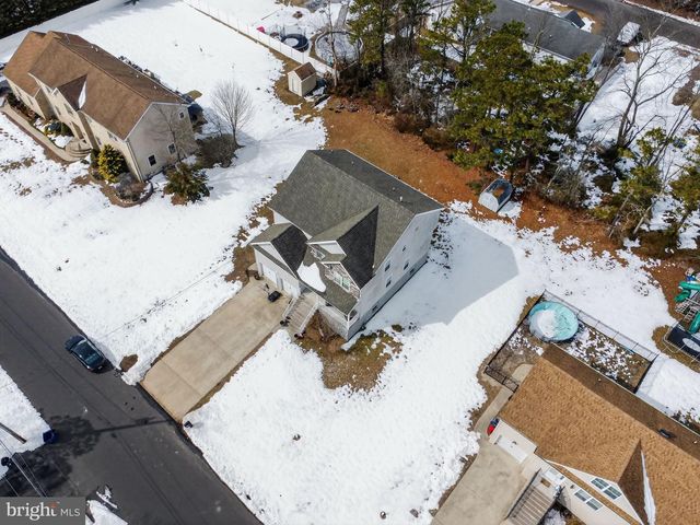 95 SAVANNAH RD, Manchester Township, NJ 08759