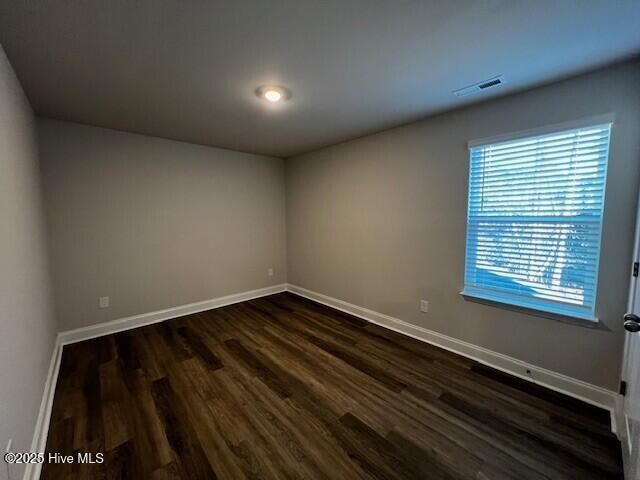 903 Red Sail Road, New Bern, NC 28560