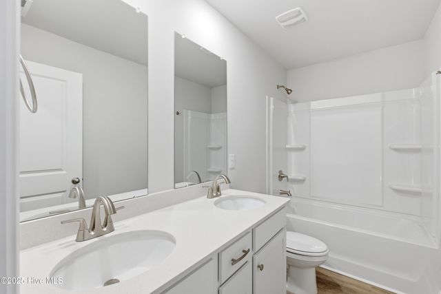 903 Red Sail Road, New Bern, NC 28560