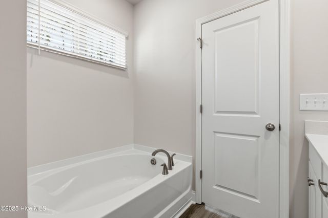 903 Red Sail Road, New Bern, NC 28560