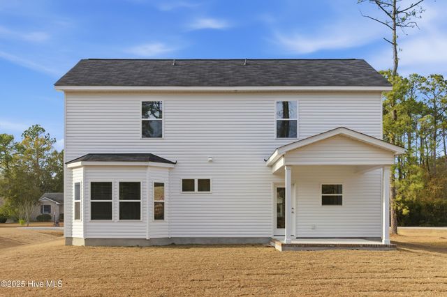 903 Red Sail Road, New Bern, NC 28560