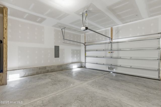 903 Red Sail Road, New Bern, NC 28560