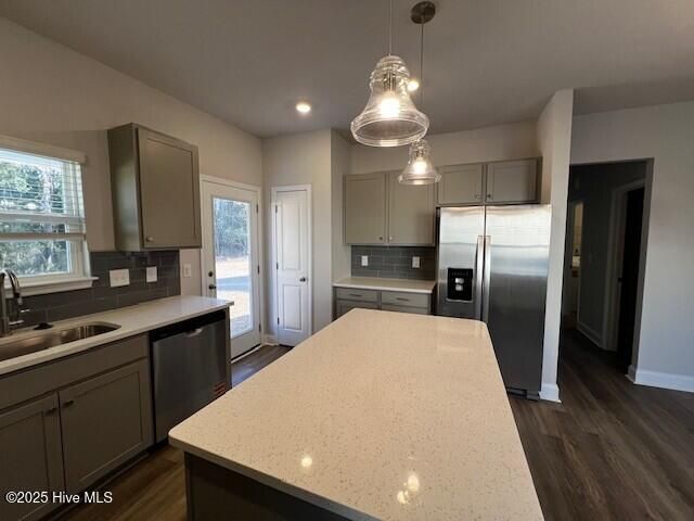 903 Red Sail Road, New Bern, NC 28560