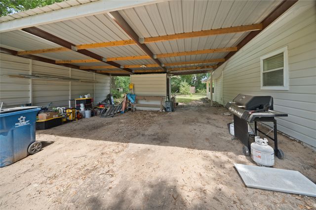 806 Jeanell Street, Quitman, TX 75783