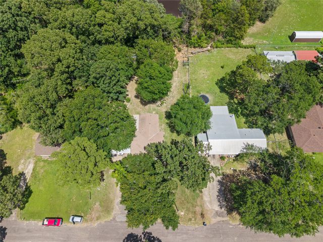 806 Jeanell Street, Quitman, TX 75783