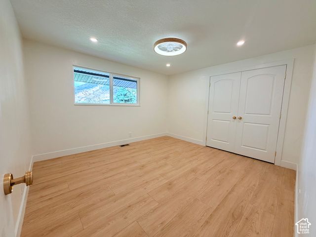 3332 E FORT UNION BLVD, Cottonwood Heights, UT 84121
