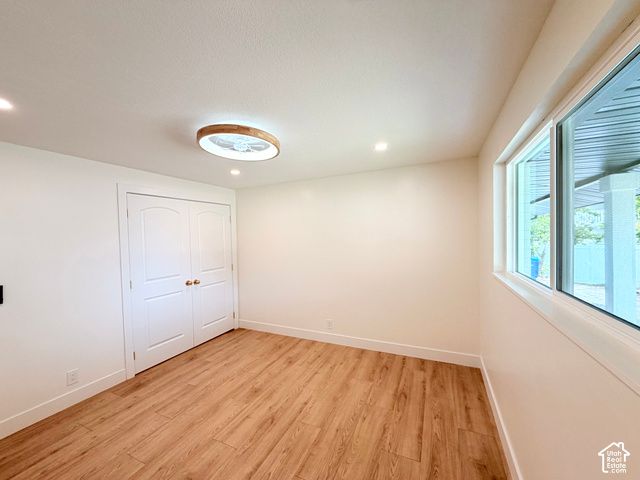 3332 E FORT UNION BLVD, Cottonwood Heights, UT 84121