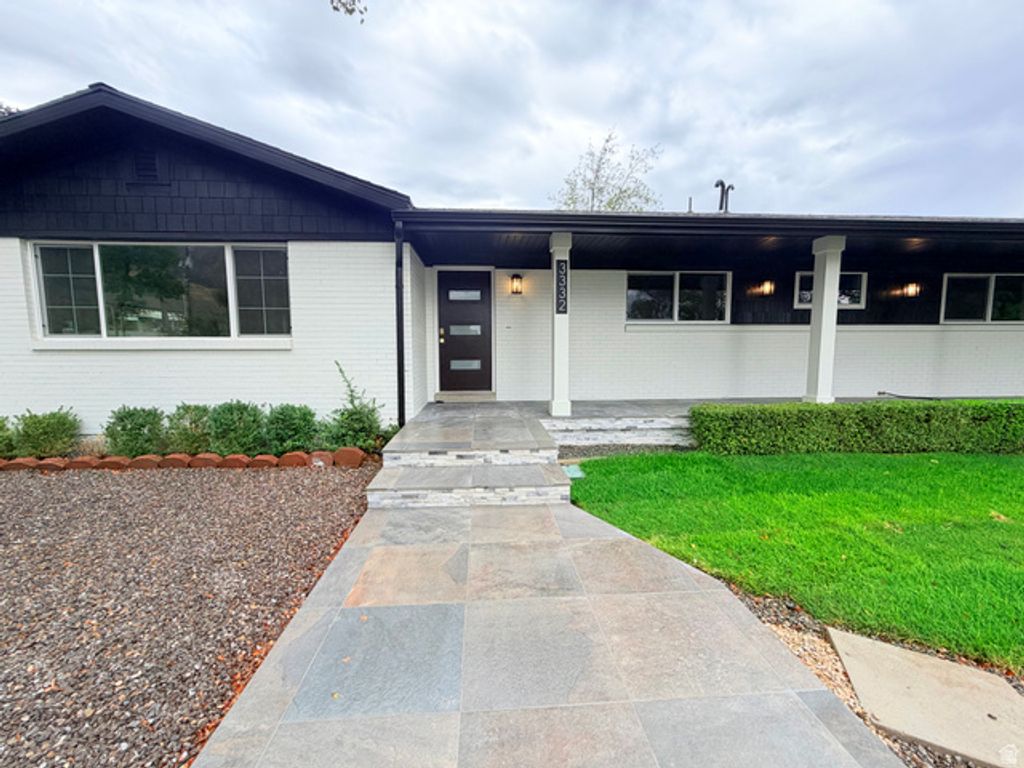 3332 E FORT UNION BLVD, Cottonwood Heights, UT 84121 — photo 2