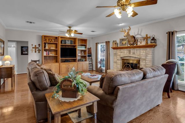 9154 County Road 2226, Taft, TX 78390