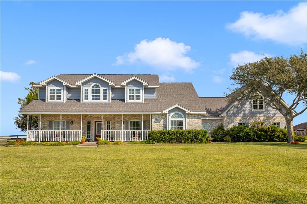 9154 County Road 2226, Taft, TX 78390