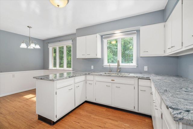 5959 W N Avenue, Kalamazoo, MI 49009