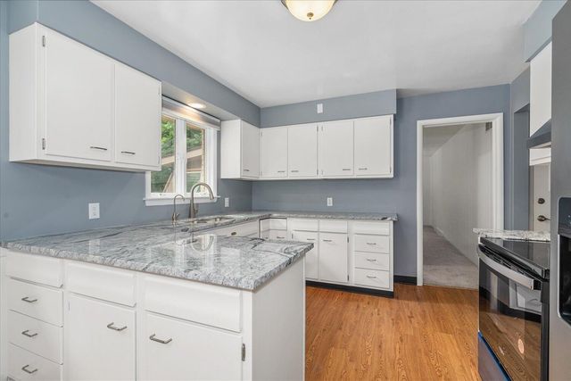 5959 W N Avenue, Kalamazoo, MI 49009