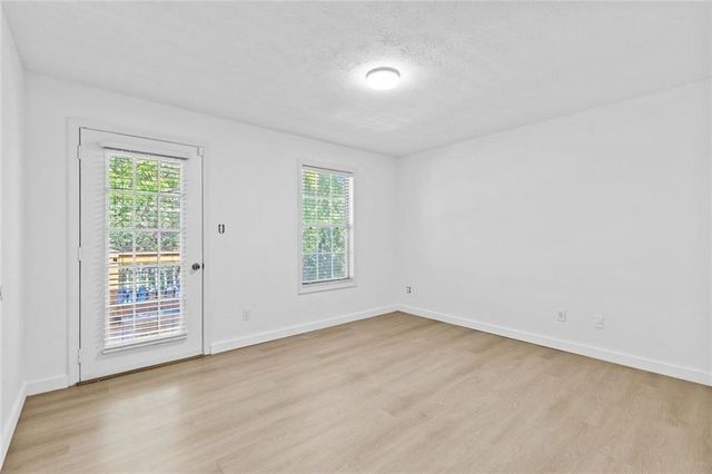 204 Berkeley Woods Drive 204, Duluth, GA 30096