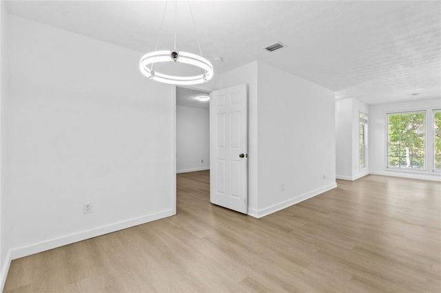 204 Berkeley Woods Drive 204, Duluth, GA 30096