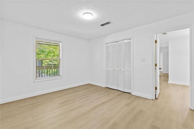 204 Berkeley Woods Drive 204, Duluth, GA 30096