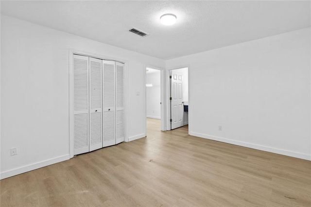 204 Berkeley Woods Drive 204, Duluth, GA 30096
