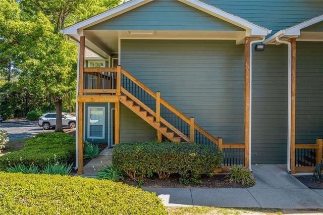 204 Berkeley Woods Drive 204, Duluth, GA 30096