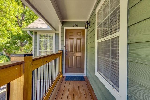 204 Berkeley Woods Drive 204, Duluth, GA 30096