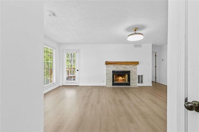 204 Berkeley Woods Drive 204, Duluth, GA 30096