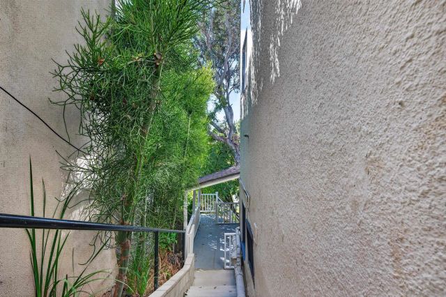 1535 Parmer Ave, Los Angeles, CA 90026
