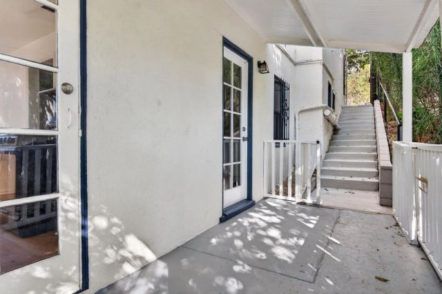 1535 Parmer Ave, Los Angeles, CA 90026