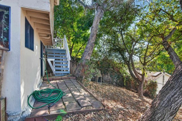 1535 Parmer Ave, Los Angeles, CA 90026