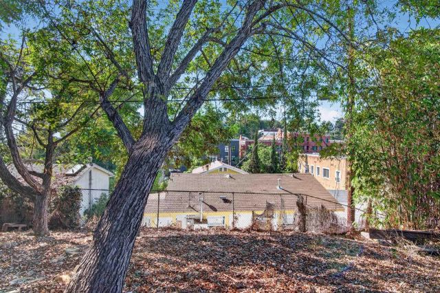 1535 Parmer Ave, Los Angeles, CA 90026