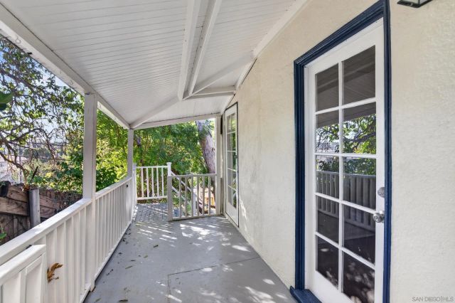 1535 Parmer Ave, Los Angeles, CA 90026